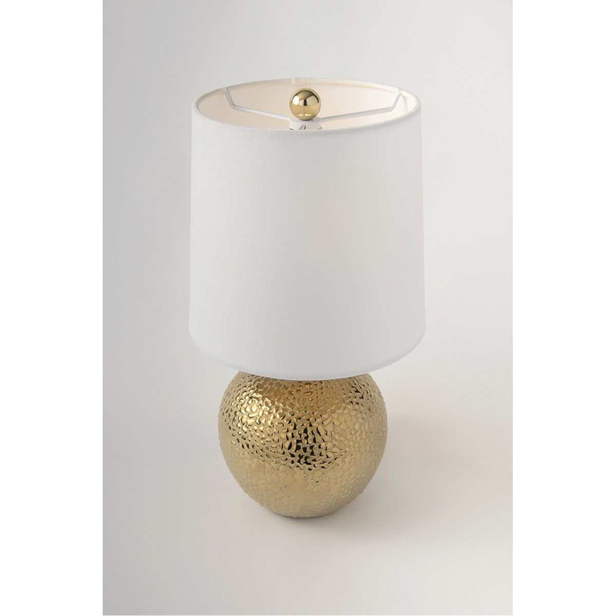 Heather 15 inch 40 watt Gold Table Lamp Portable Light