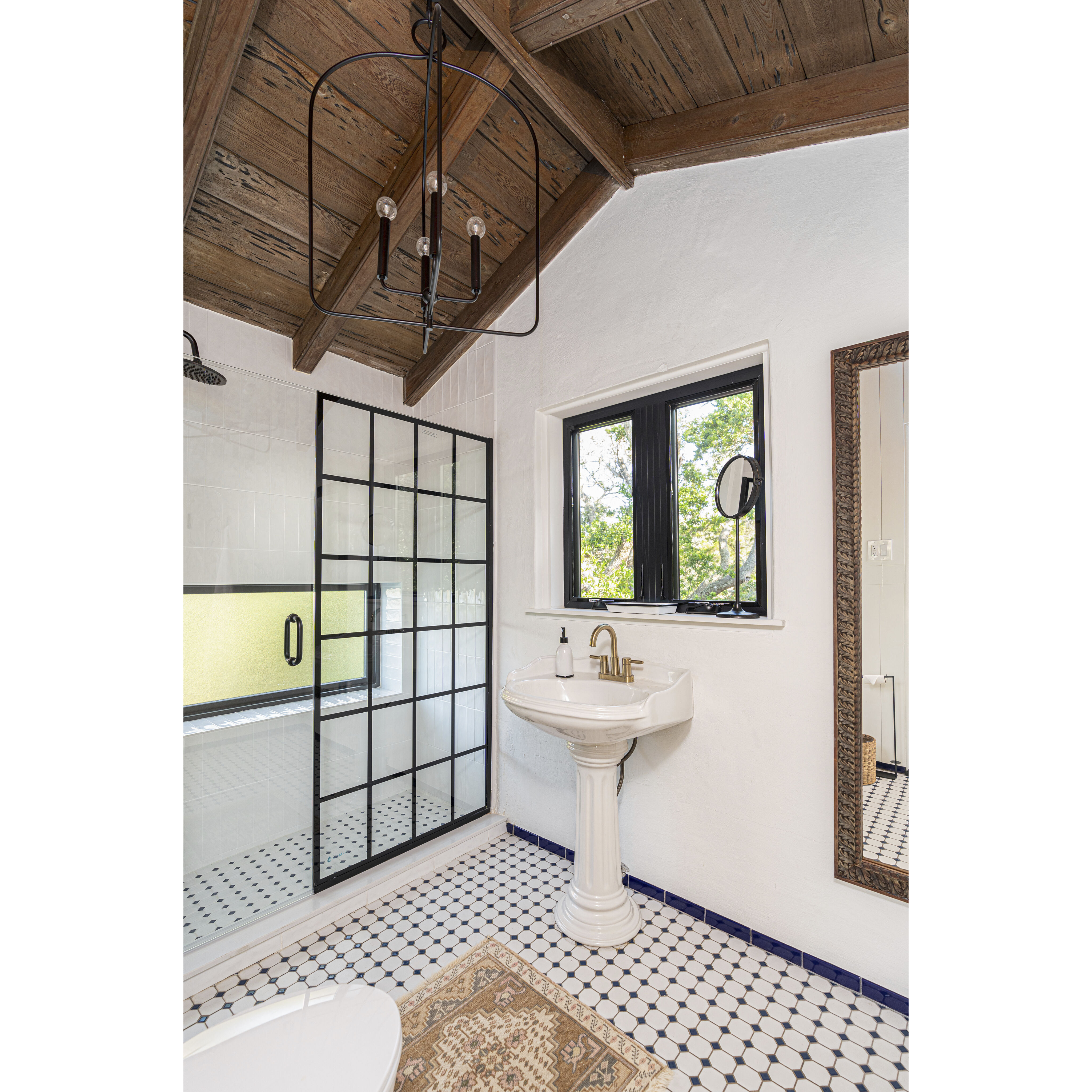 Mallory 4 Light 23 inch Aged Iron Pendant Ceiling Light, Large