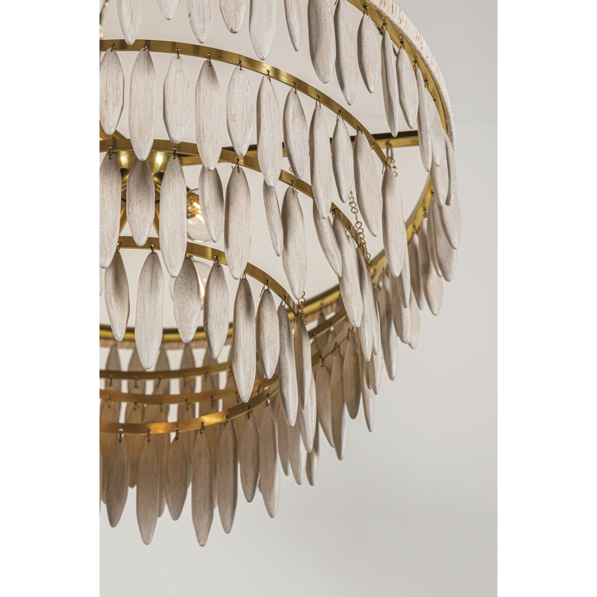 Tiffany 4 Light 24 inch Aged Brass Chandelier Ceiling Light