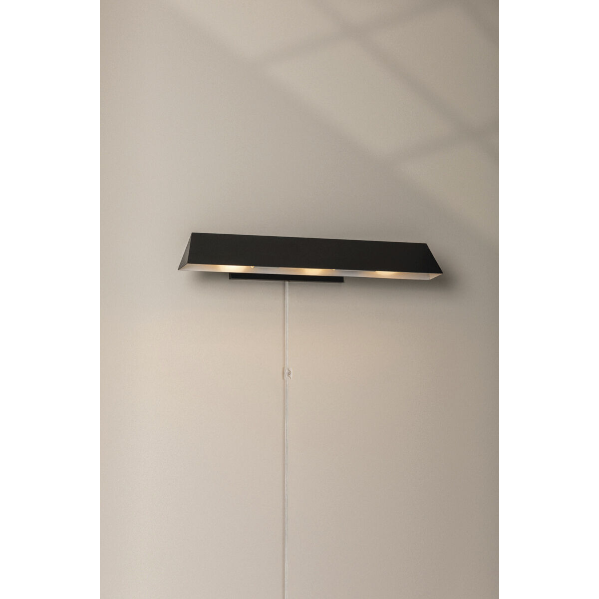 Priscilla 45 watt 24 inch Old Bronze Picture Light Wall Light