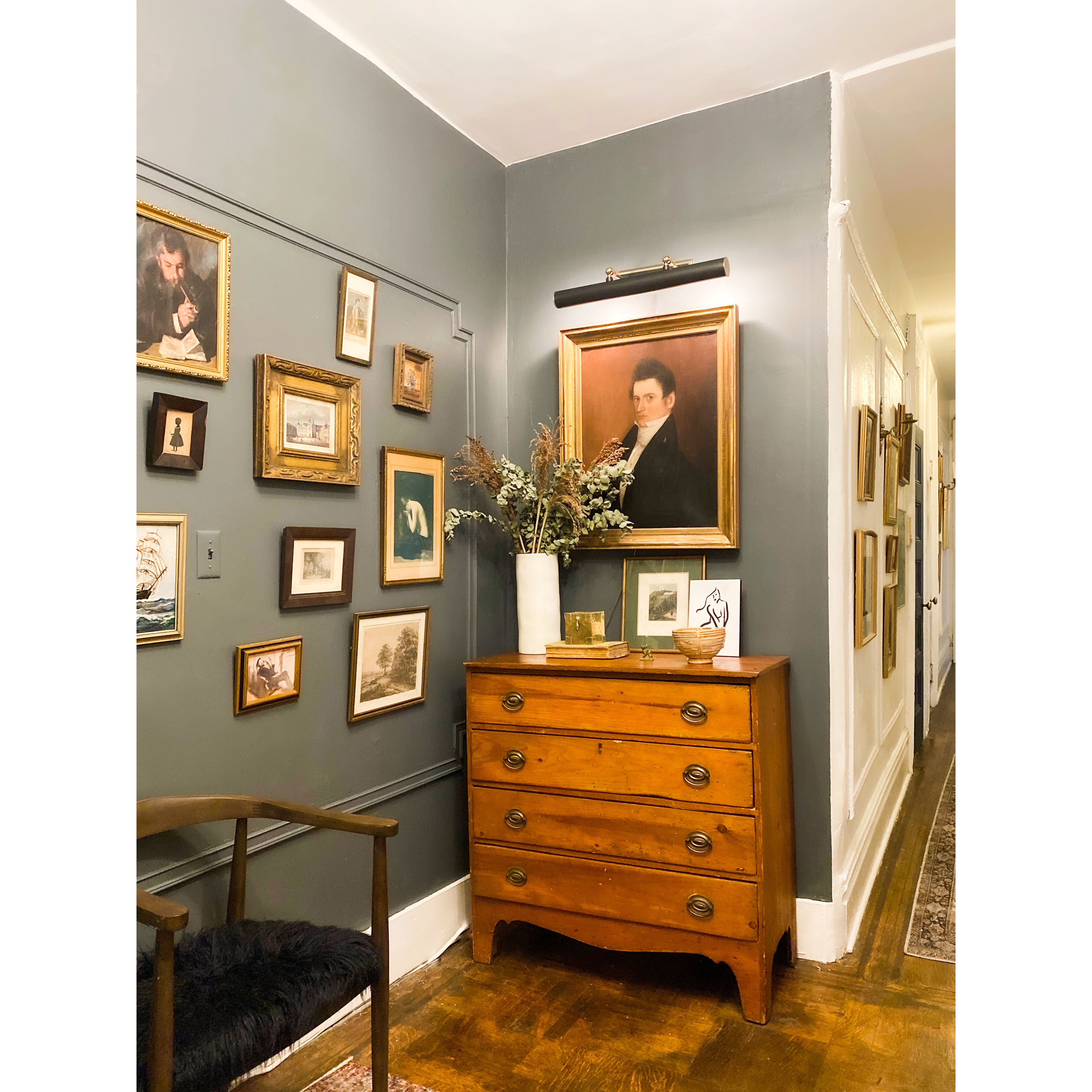 Holly 75 watt 24 inch Aged Old Bronze Picture Light Wall Light, with Plug