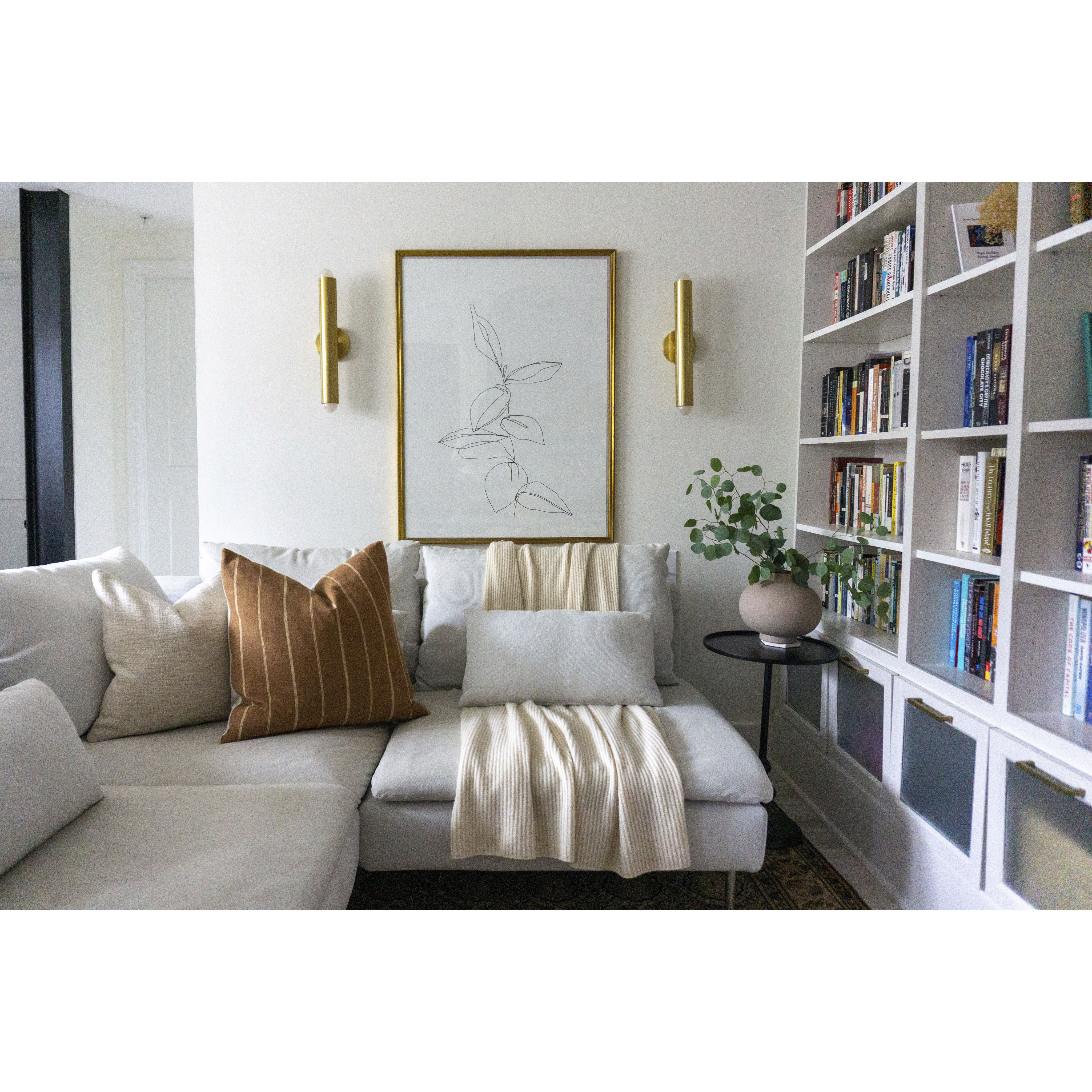 Taylor 2 Light Aged Brass Wall Sconce Wall Light 