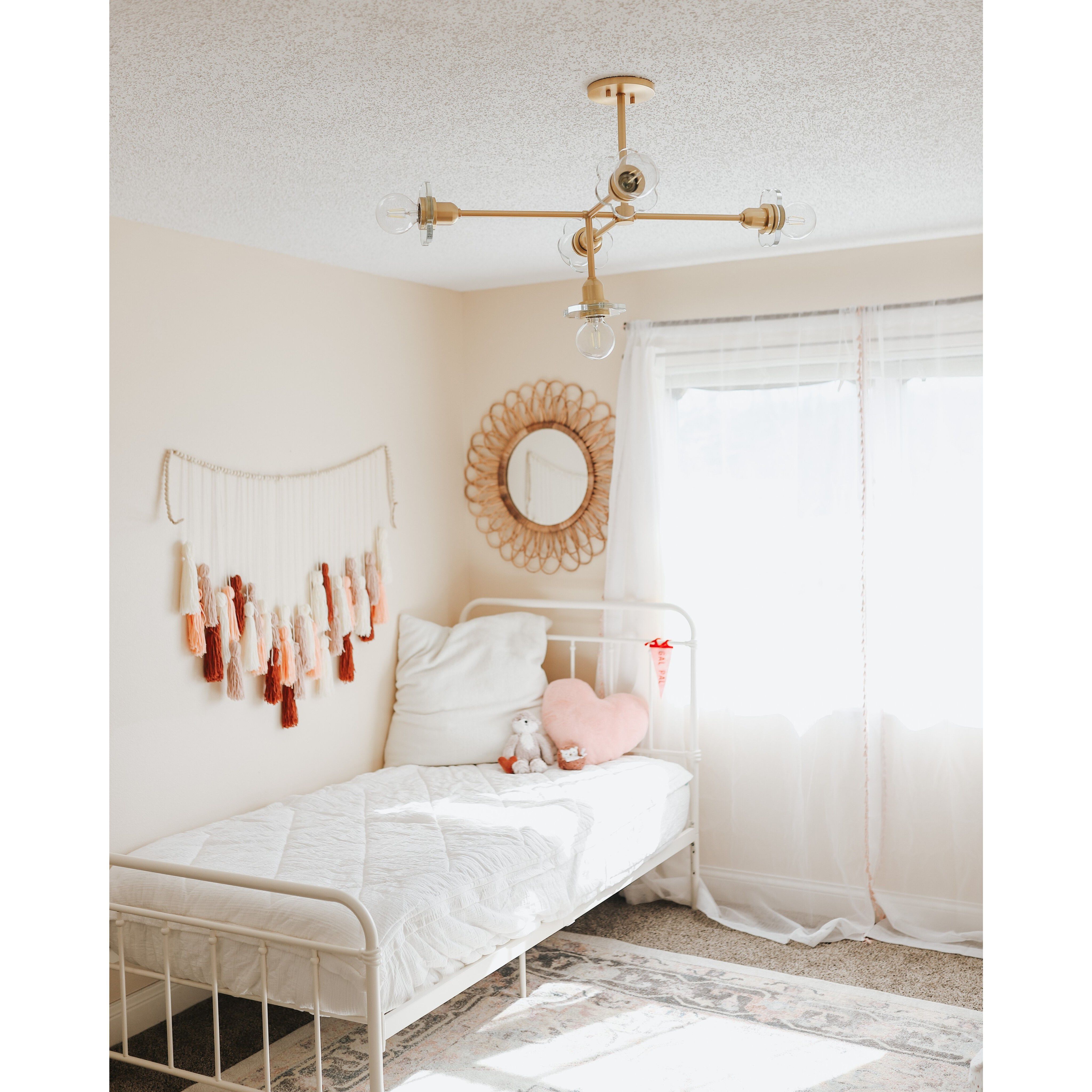 Alexa 5 Light 28 inch Aged Brass Chandelier Ceiling Light