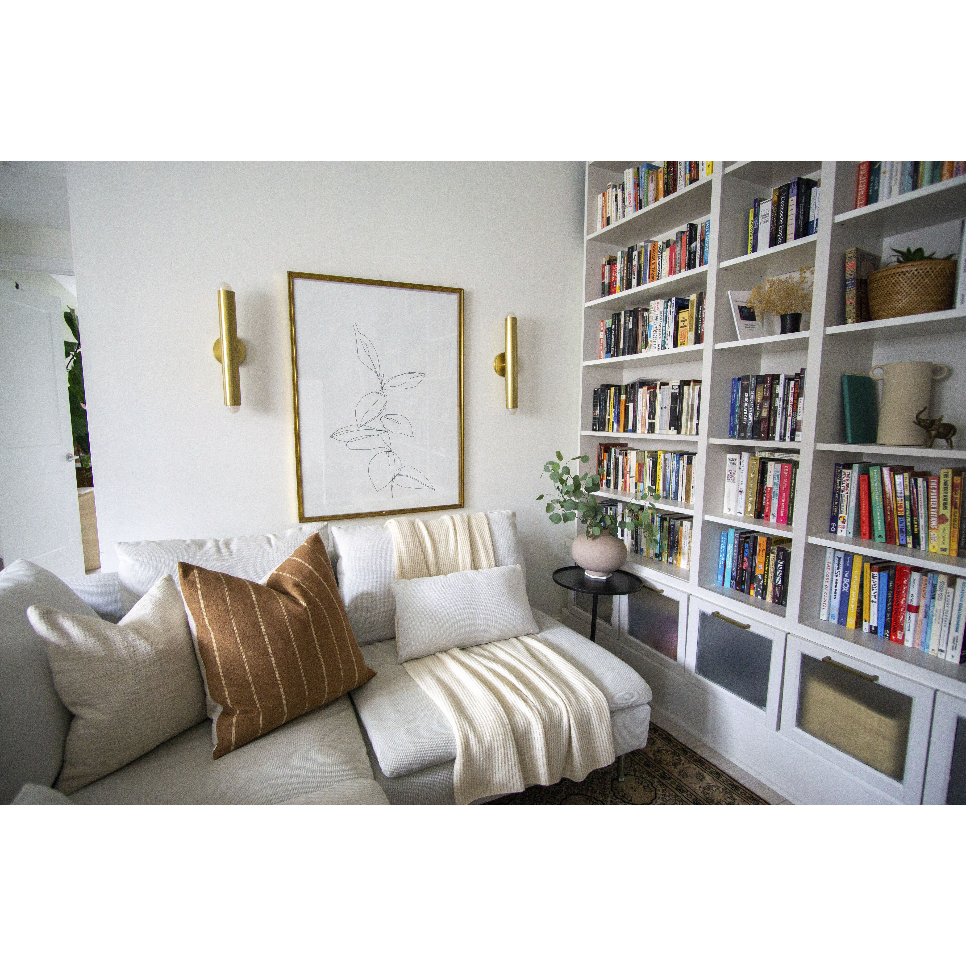 Taylor 2 Light Aged Brass Wall Sconce Wall Light 