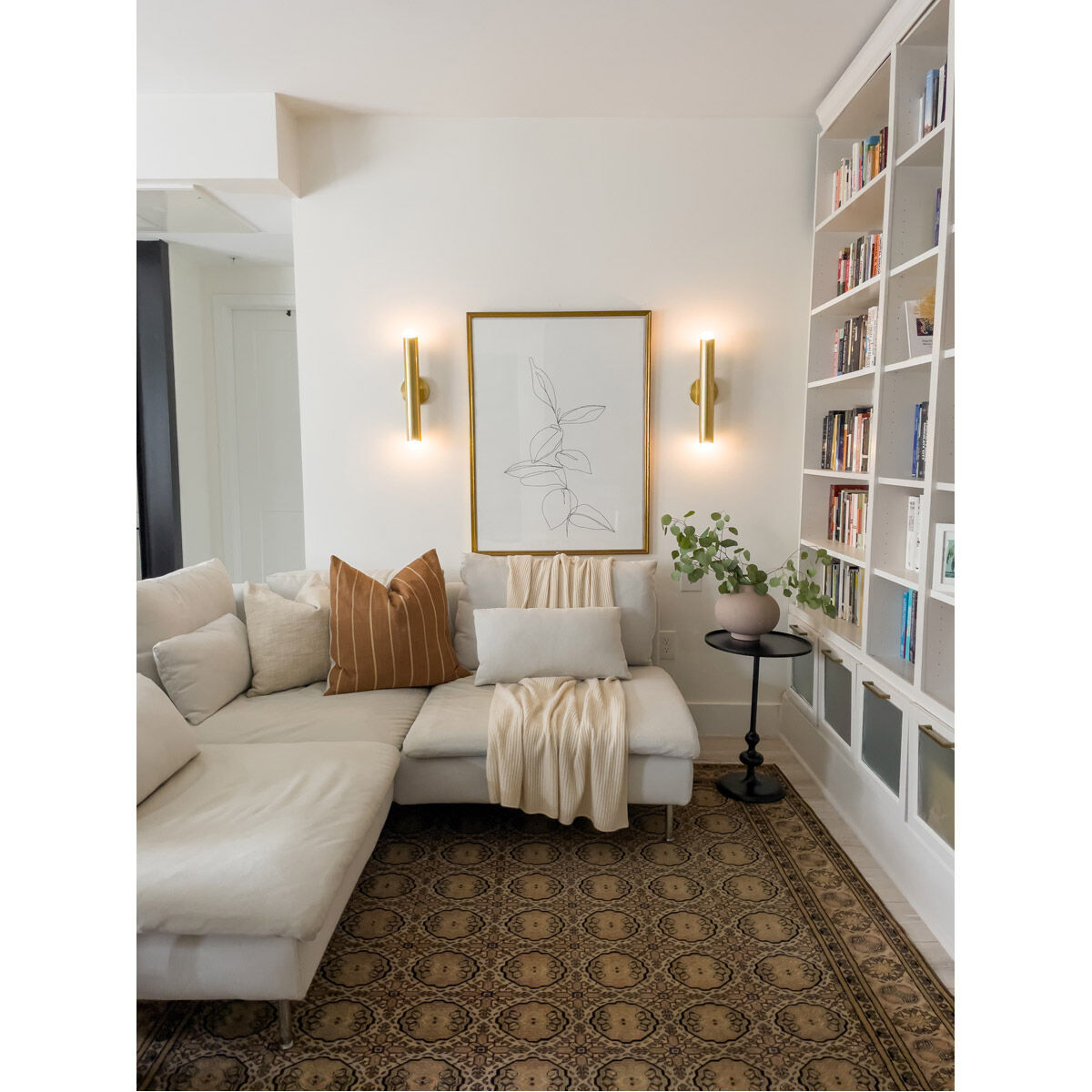 Taylor 2 Light Aged Brass Wall Sconce Wall Light 